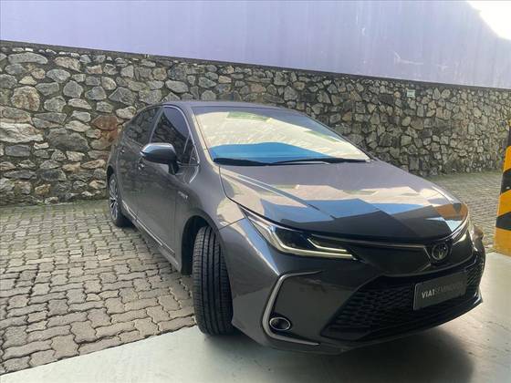 TOYOTA COROLLA 1.8 VVT-I HYBRID FLEX ALTIS PREMIUM CVT TOYOTA COROLLA 1.8 VVT-I HYBRID FLEX ALTIS PREMIUM CVT